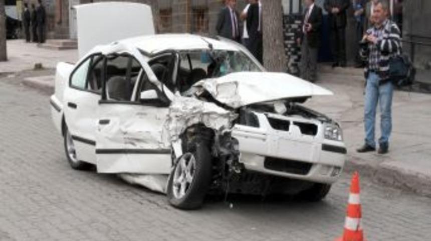 Trafik Kazası Tatbikatı Ger&ccedil;eğini Aratmadı