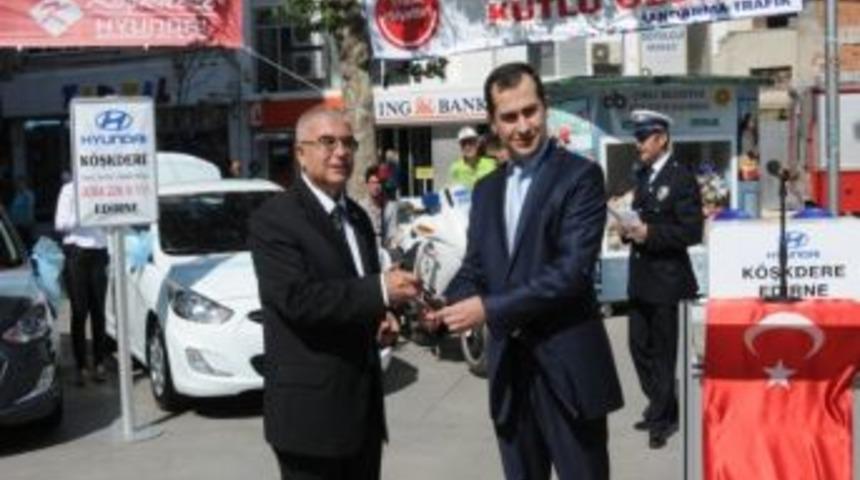 &Ccedil;orlu Belediyesi 10 Aracı İl&ccedil;e Emniyet M&uuml;d&uuml;rl&uuml;ğ&uuml;&rsquo;ne Teslim Etti