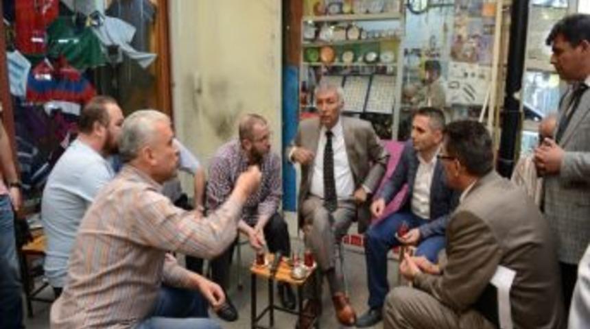 Başkan G&uuml;naydın, Pazarcı Esnafını Dinledi