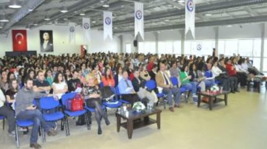 İz&uuml;'de &Ccedil;ocuk İstismarını &Ouml;nleme Eğitimi