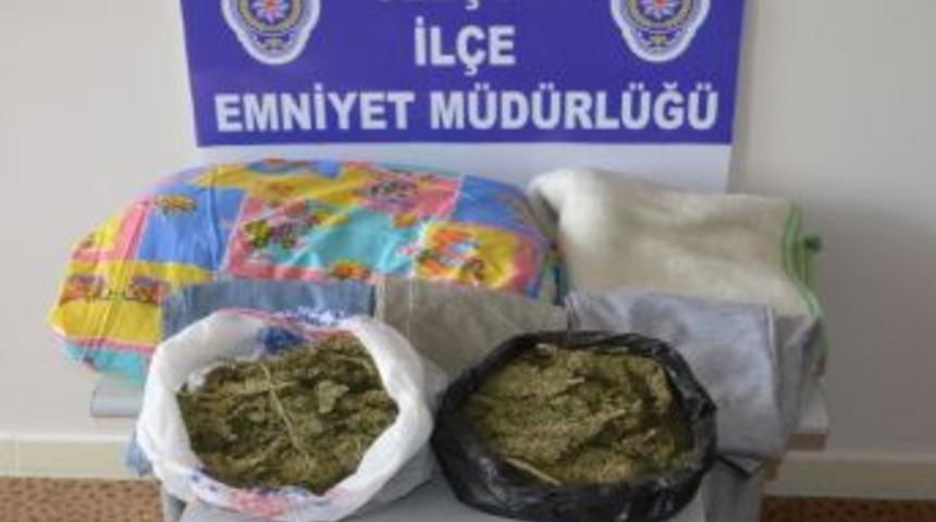 Sel&ccedil;uk Emniyeti Uyuşturucuya Ge&ccedil;it Vermiyor