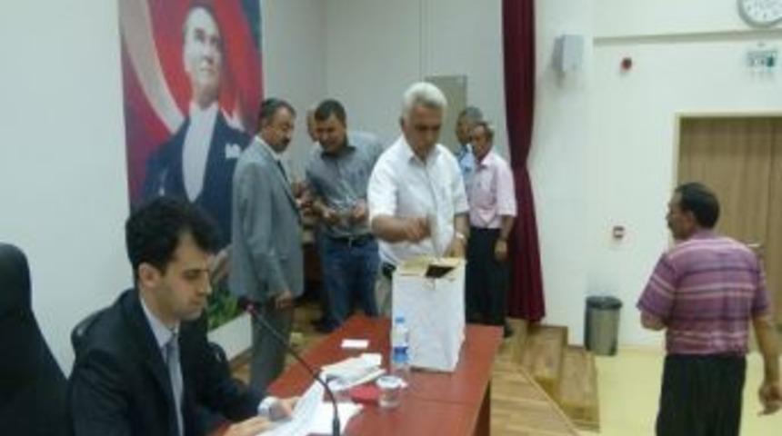 Karaisalı Khgb&rsquo;de Enc&uuml;men Se&ccedil;imi