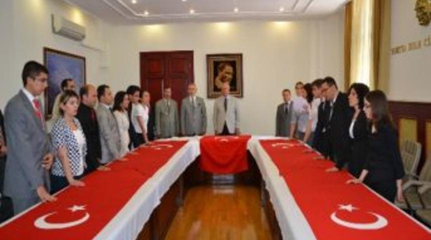 Valilik Aday Memurları Yemin Ederek G&ouml;reve Başladılar