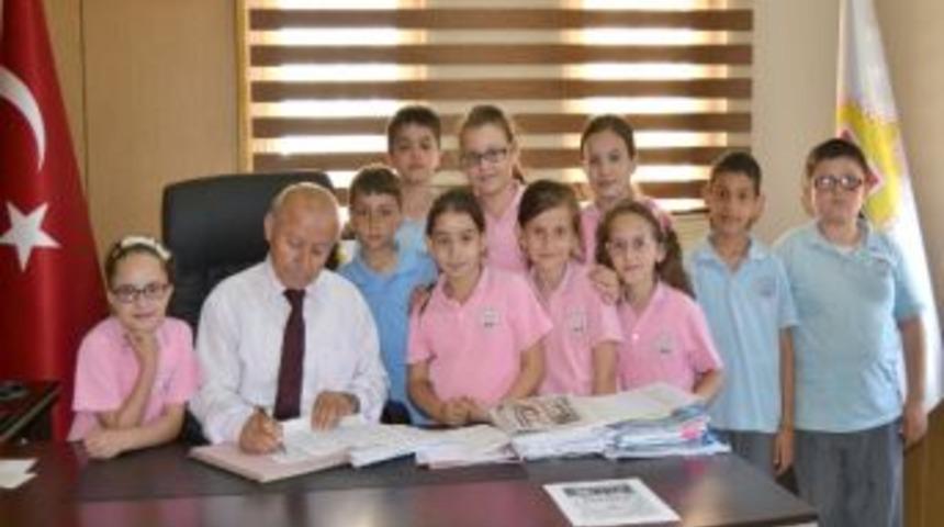 &Ouml;ğrenciler, Belediye Başkanı İrtem&rsquo;le R&ouml;portaj Yaptı