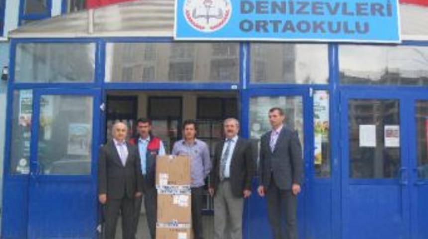 Atakum&rsquo;da 3 Bin 102 &Ouml;ğrenciye Giysi Yardımı