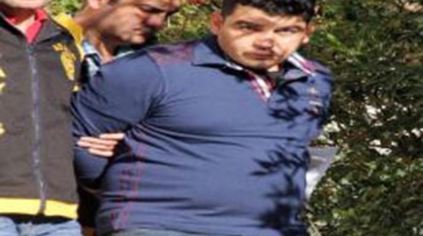 Cinayet Sanığı: "&Ouml;l&uuml;m korkusuyla &ouml;ld&uuml;rd&uuml;m"