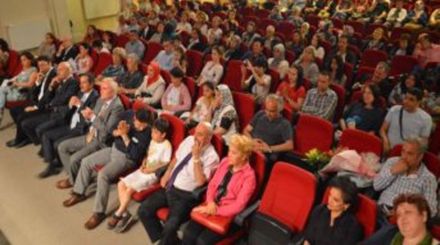 M&uuml;zikle Tedavi Olan Psikiyatri Hastaları Artık Konser Veriyor