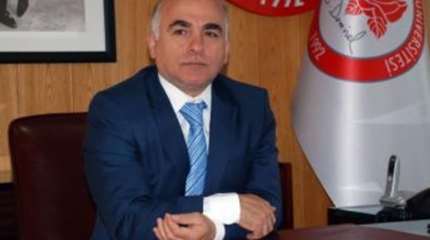 Rekt&ouml;r &Ouml;ğrencilerine Namus Belası&rsquo;nı S&ouml;yledi