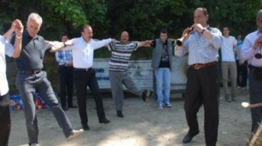 G&uuml;ndoğdulular Hıdrellezi Kutladı