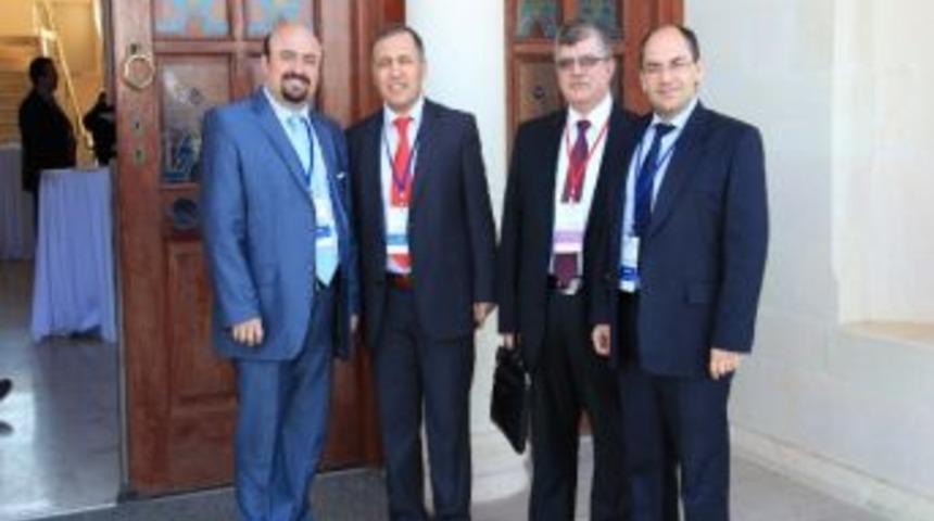 D&uuml;nya Eğitimcileri K&uuml;tahya&rsquo;da Buluştu