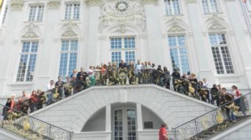 &Ccedil;iftlik İl&ccedil;e Milli Eğitim M&uuml;d&uuml;rl&uuml;ğ&uuml; Ekibi Almanya&rsquo;ya Gitti