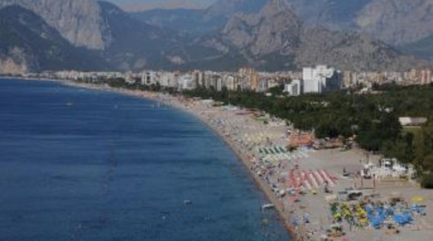 Konyaaltı Sahilinin Kirli Olmadığı A&ccedil;ıklandı