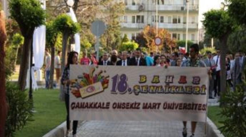 &Ccedil;om&uuml; Bahar Şenlikleri Başaldı