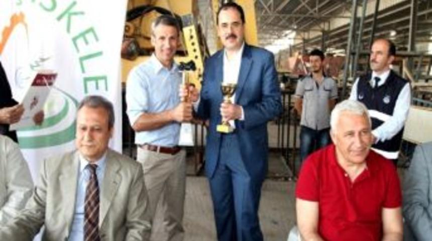 Başiskele'de &Ccedil;ifte Kutlama