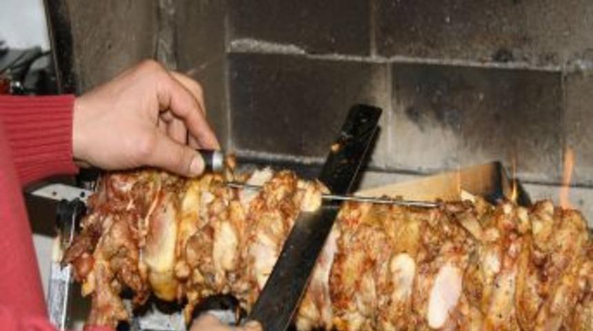 Tavuktan Cağ Kebabı, Etin Saltanatına G&ouml;z Dikti