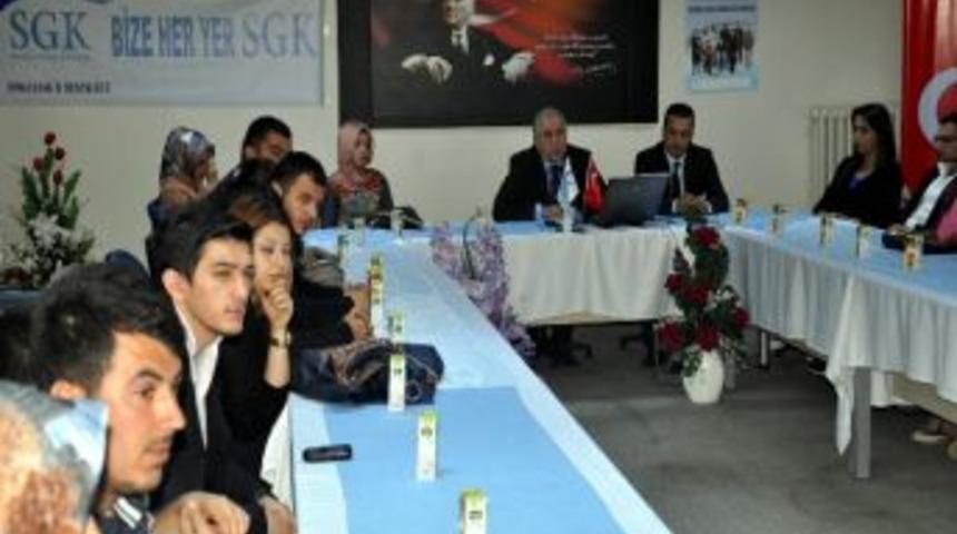 Beü’lü Öğrenciler Sgk’da Bilgilendi