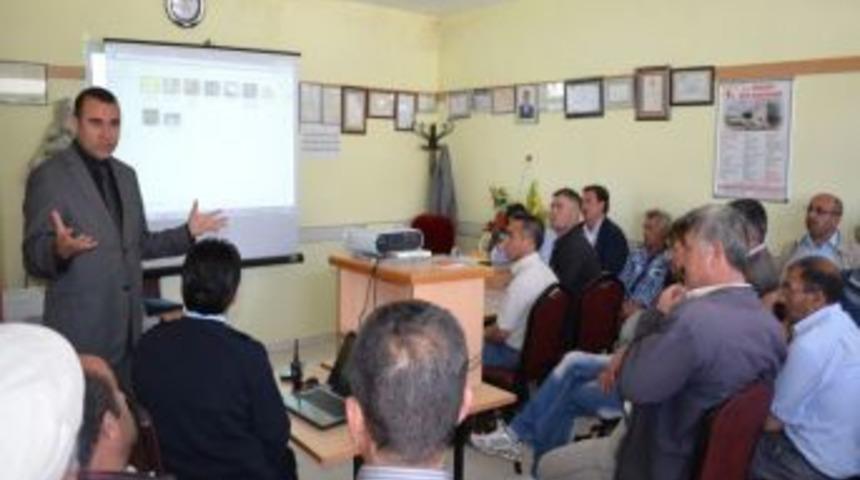 Sarıkaya&rsquo;da Şof&ouml;rlere Trafik Eğitim Semineri Verildi