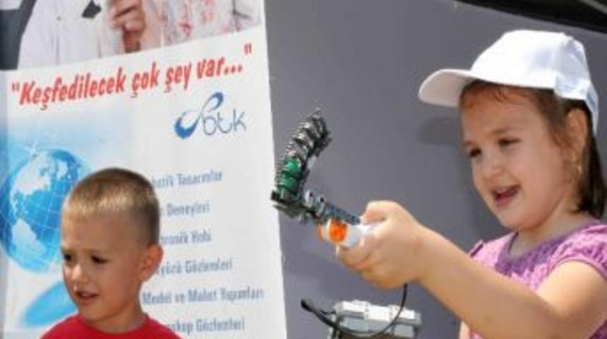 Bilim Merkezi'ne Bursa'dan B&uuml;y&uuml;k İlgi