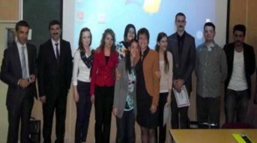 İlbaş: Sosyologlar &Ccedil;atışma Dilini Barış Diline &Ccedil;eviren Kişilerdir