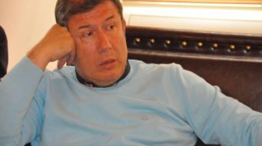 Tanju &Ccedil;olak: Siyaset Bana G&ouml;re Değil, Ben D&uuml;z Bir Adamım