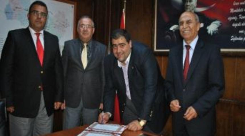 Amasya&rsquo;da 3 Kardeşlik İmzası Daha