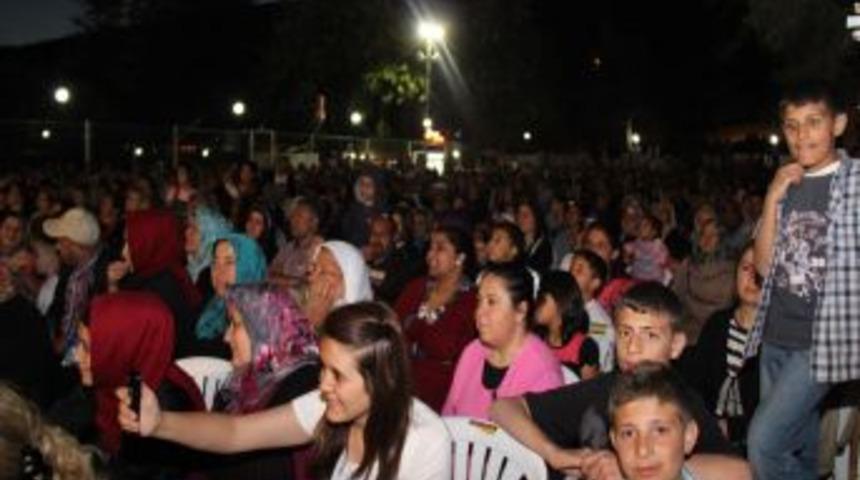 Dinar&rsquo;da Hıdırellez Kutlamaları Ilgi G&ouml;rd&uuml;