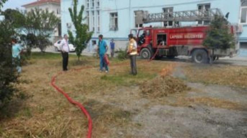 Lapseki Devlet Hastanesinde Yangın Tatbikatı