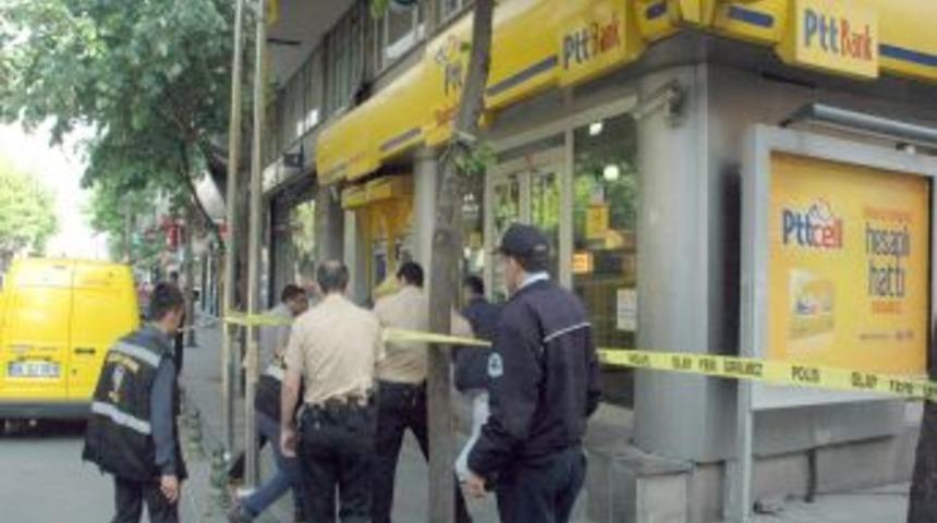 PTT Şubesinde Bomba Paniği
