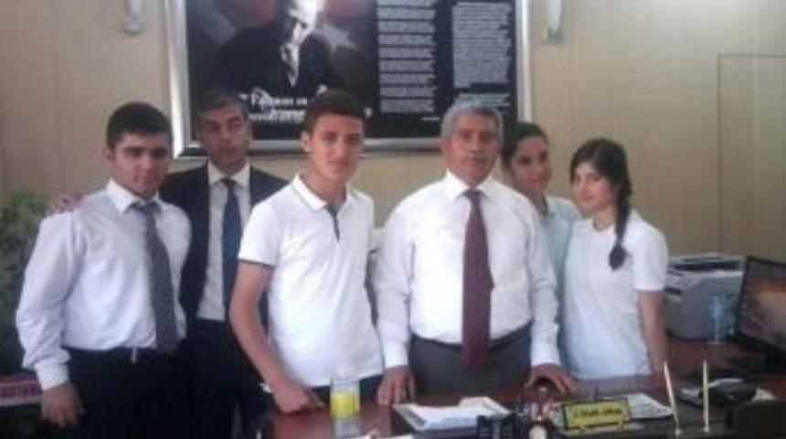 &Ouml;ğrenciler Model Birleşmiş Milletler Konferansına Katıldı