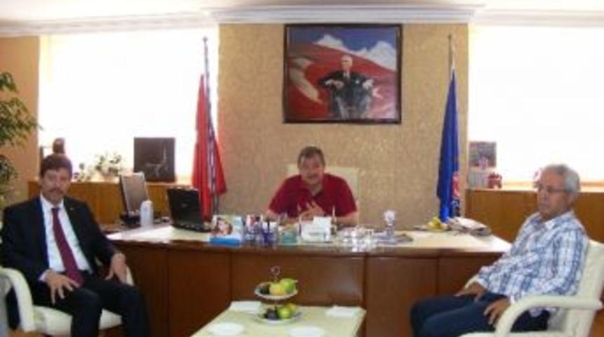 Mhp&rsquo;li İzgioğlu: &ldquo;t&uuml;rkiye, Kurtuluş Savaşı Şartlarından Daha Tehlikeli Bir Durumda&rdquo;