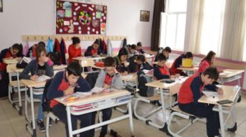 Sultan Alparslan Koleji, SBS'ye Girecek &Ouml;ğrencilerini &lsquo;ofis&rsquo; Eğitimine Alındı