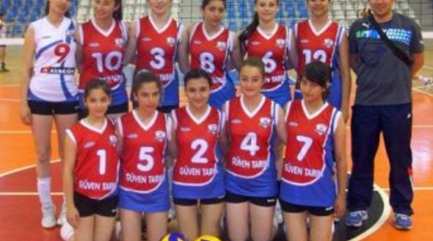 Tokat' tan gururla d&ouml;nd&uuml;ler