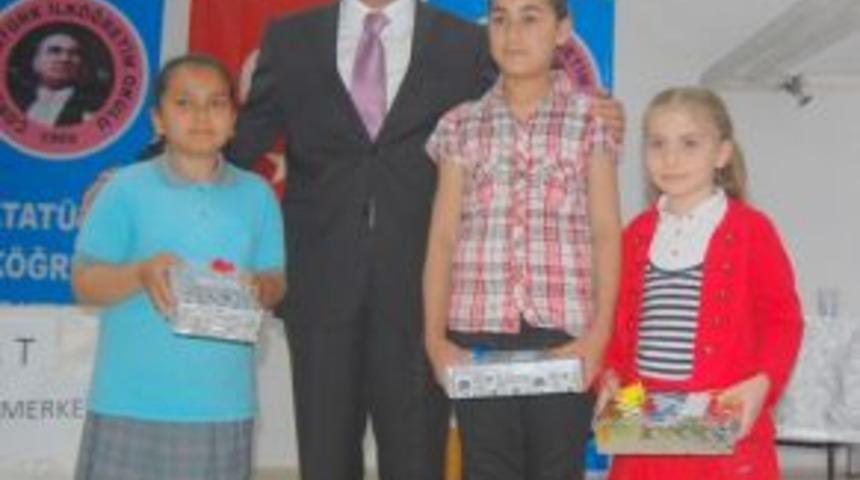 Osmancıklı Minik Selenay şiirleri ile dikkat &ccedil;ekiyor