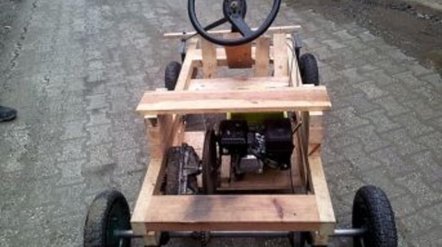 Tosya&rsquo;da &Ouml;ğrenciler T&uuml;bitak 4006 Bilim Fuarına Hazırlanıyor