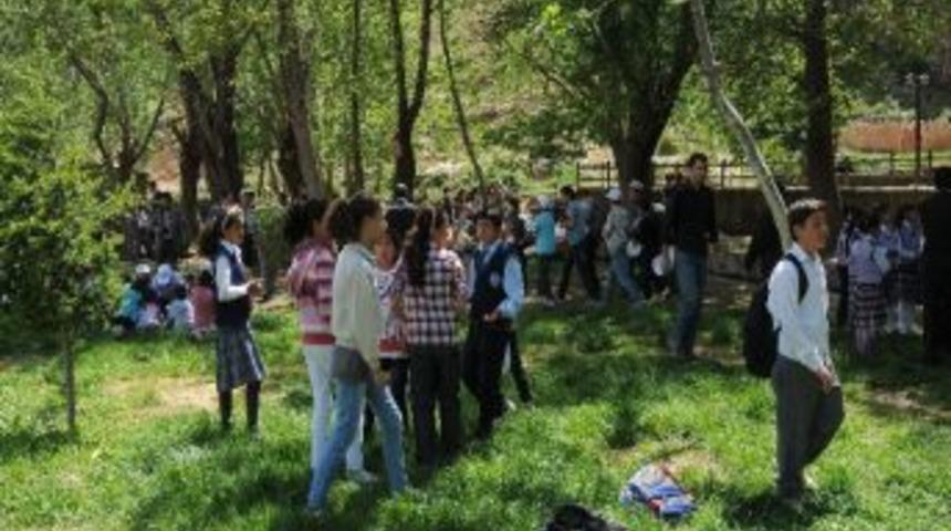 &Ccedil;ekad&rsquo;tan, &Ouml;ğrencilere Piknik