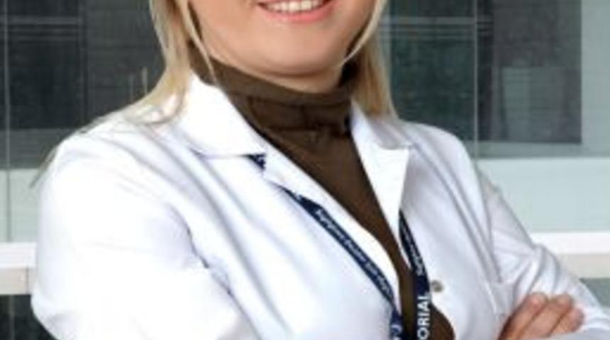 Dişler Doğal Yollarla Beyazlatılabilir