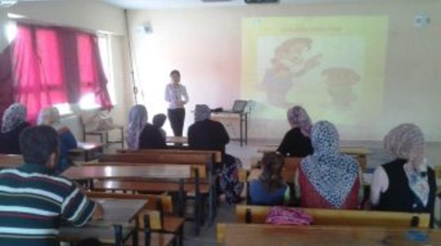 Hisarcık&rsquo;ta Velilere &ldquo;aile İ&ccedil;i İletişim&rdquo; Semineri