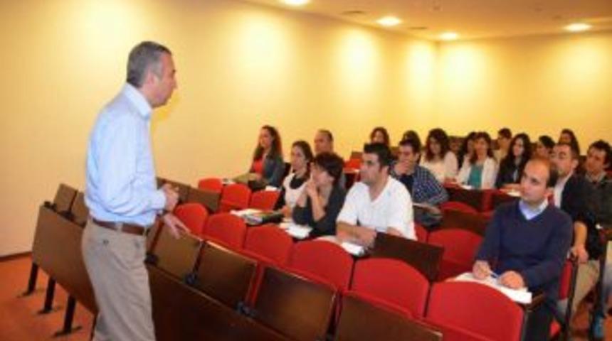 İhracat&ccedil;ılara Raporlama Tekniği Eğitimi