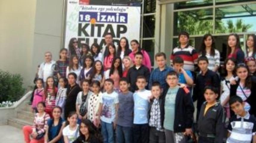 Salihlili Öğrenciler, Kitap Fuarı'nı Gezdi