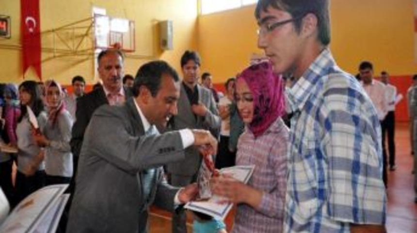 Seydişehir'de Okullar Arası Bilgi Yarışması Yapıldı