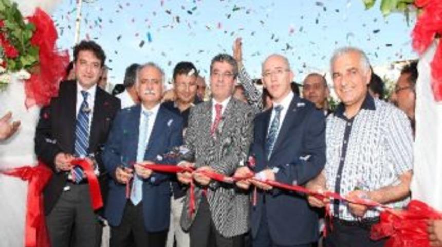 Bayraklı Belediyesi Devrimci Aileleri Ağırladı