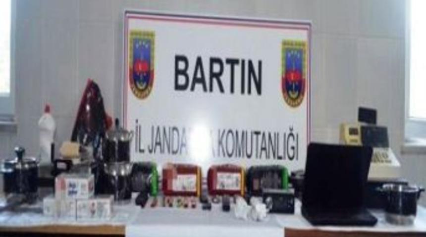 Epilasyon Aleti &Ccedil;alan Hırsızlar Yakalandı