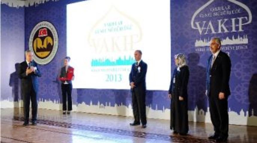 Vali Harput&rsquo;a Vakıf &Ouml;d&uuml;l&uuml;