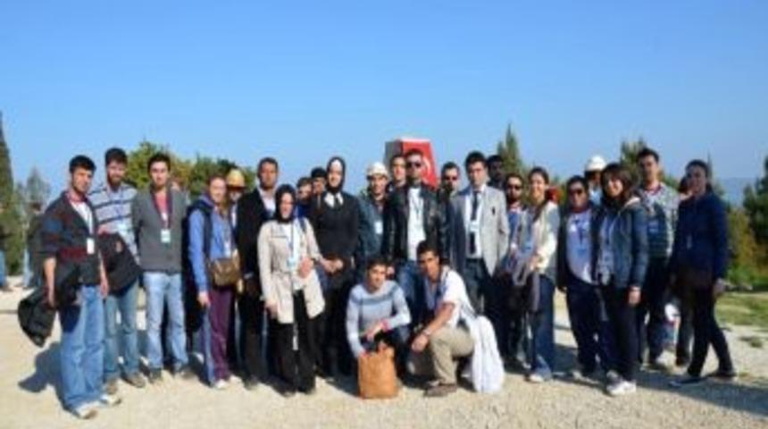 &Ccedil;anakkale'de 57. Alay Y&uuml;r&uuml;y&uuml;ş&uuml;