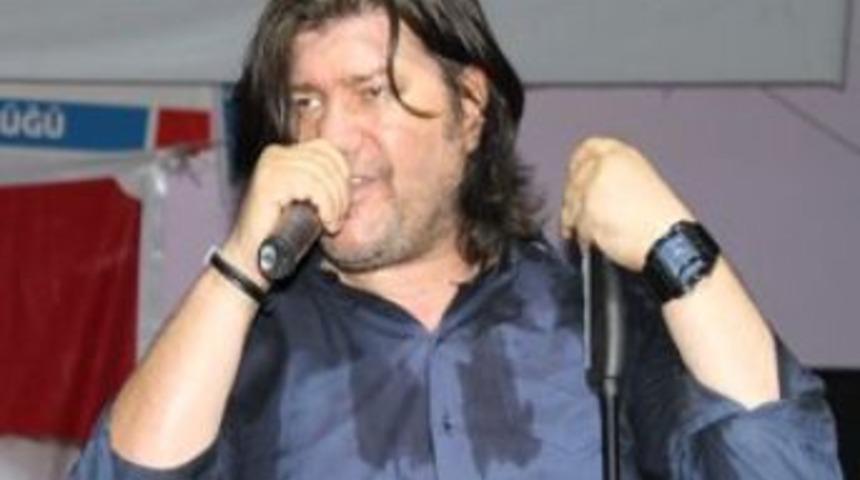 Aydınlılar Ahmet Şafak ile coştu