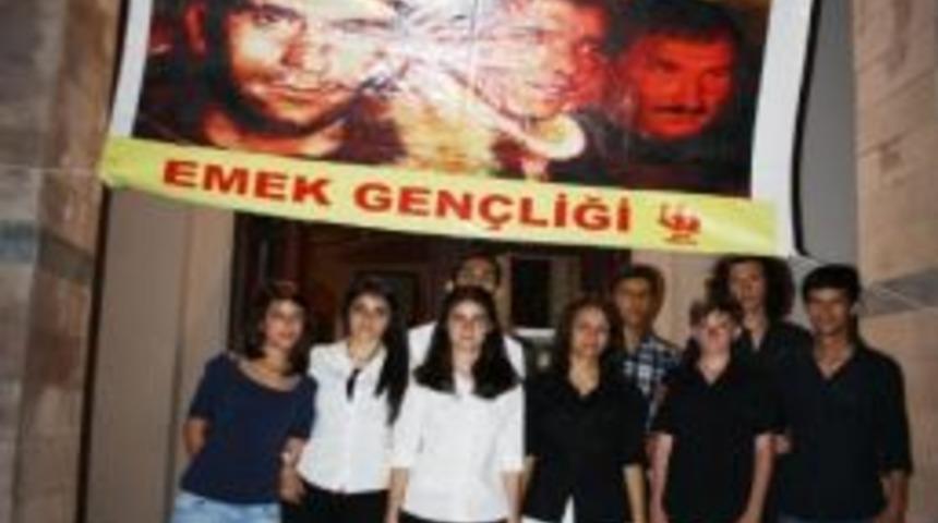 Ayvalık’ta Deniz Gezmiş Ve Arkadaşları Unutulmadı