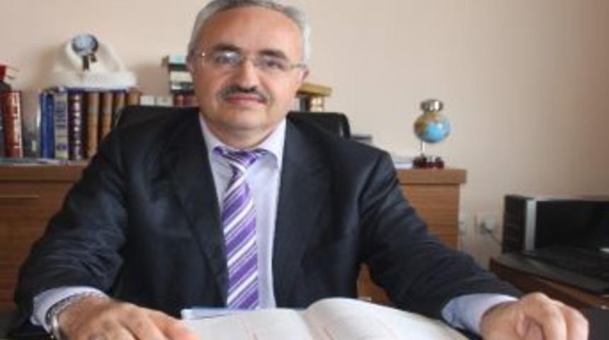 Ga&uuml;n İlahiyat Fak&uuml;ltesi Bedruddın El-ayni'yi Anacak