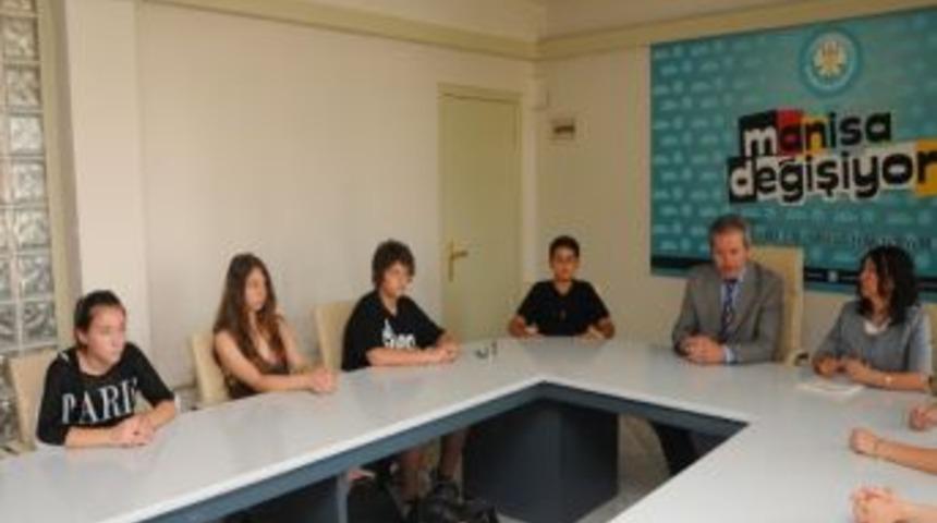 Alman &Ouml;ğrencilerden Manisa Beldiyesi&rsquo;ne Ziyaret