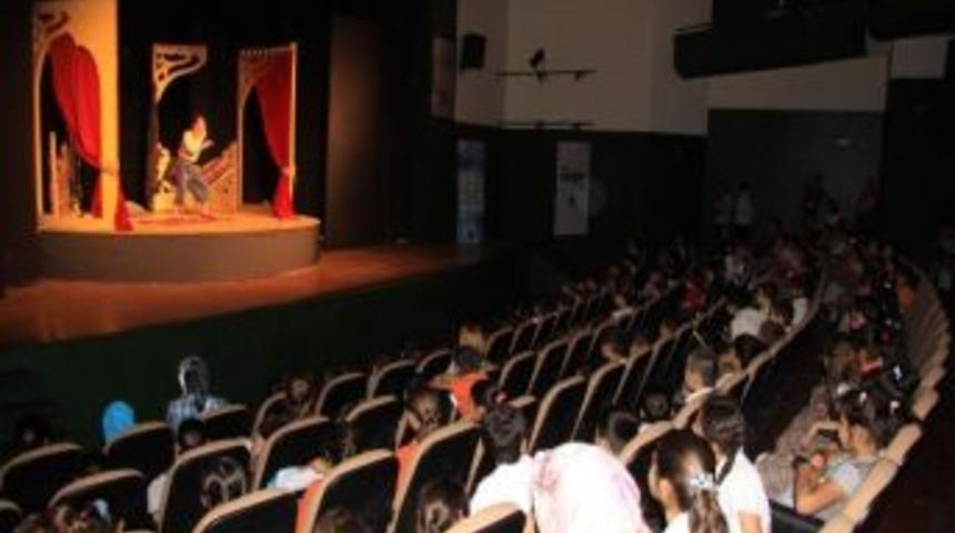 Tiyatro Festivali Heyecanı Başladı