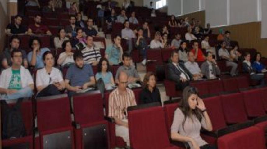 SD&Uuml;, T&Uuml;BİTAK Eğitim Toplantısına Ev Sahipliği Yaptı